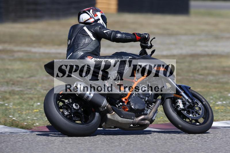 /36 08.08.2026  Pluess Motosport ADR/Freies Fahren/824